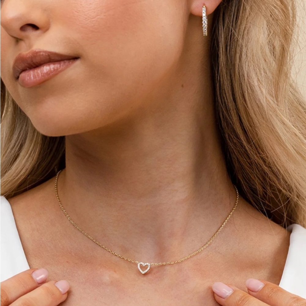 Gold Heart Pendant Necklace Dainty Chain
